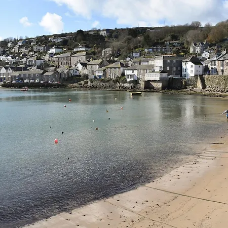 The Boat Watch * Mousehole